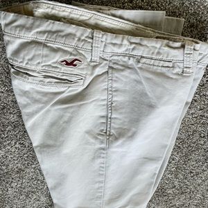 Comfy Hollister Khakis 32”x32”